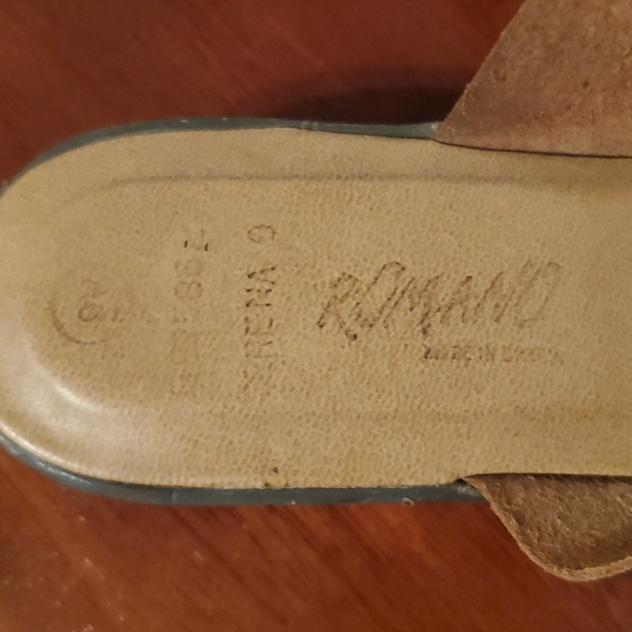 Romano leather slip on mules, size 9 - Picture 6 of 6